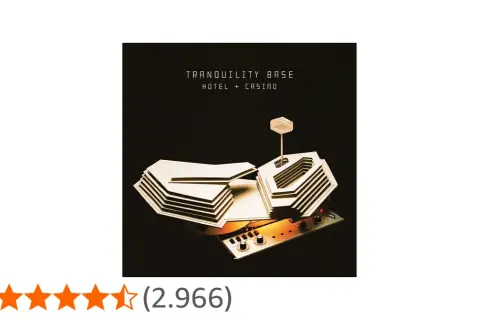 Copertina dell'album Tranquility Base Hotel & Casino, con un modello futuristico di edificio e un pannello di controllo.