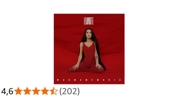 Copertina dell'album di Levante, "Magmamemoria", con la cantante in posa su sfondo rosso.