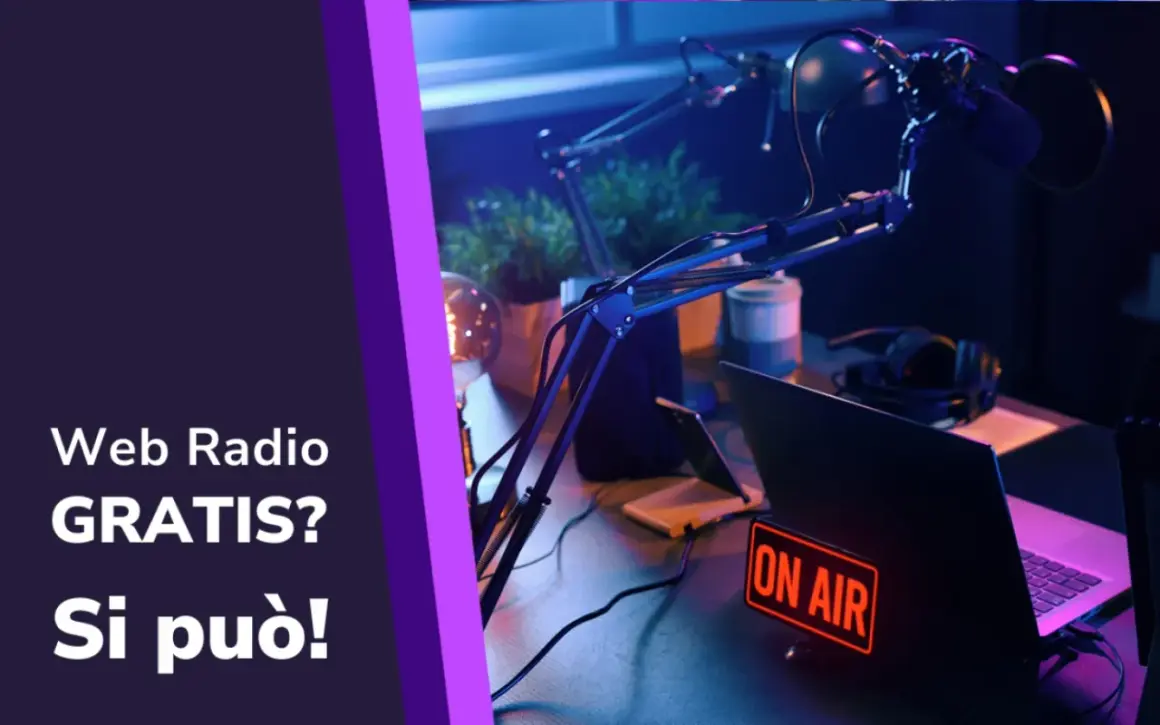 Microfoni, cuffie e laptop in uno studio radiofonico. La scritta "ON AIR" illumina la scena, suggerendo una radio senza pubblicità, libera e creativa.