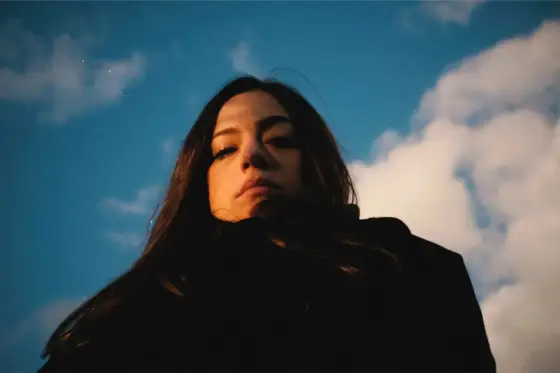 Spira di Daniela Pes - Perché questo debutto è unico?